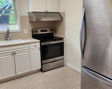48 Cortland - Photo Thumbnail 10