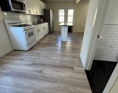 161 Central - Photo Thumbnail 6