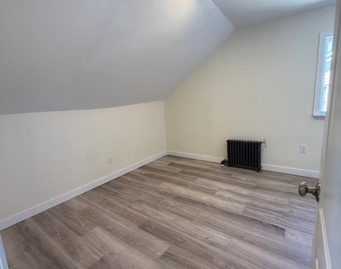 161 Central - Photo Thumbnail 16