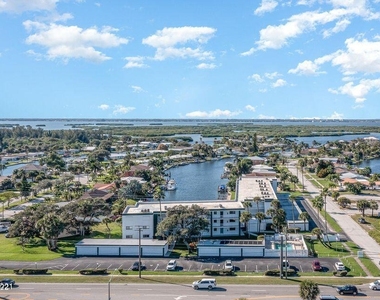 1595 N Atlantic Avenue - Photo Thumbnail 1