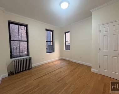 2 Avenue - Photo Thumbnail 4