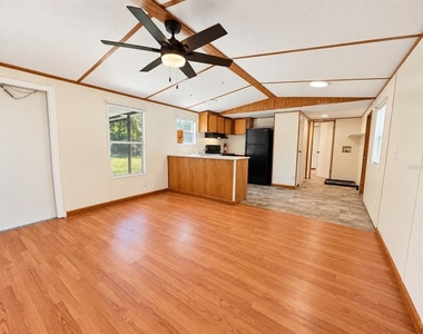 18100 Spangler Avenue - Photo Thumbnail 4