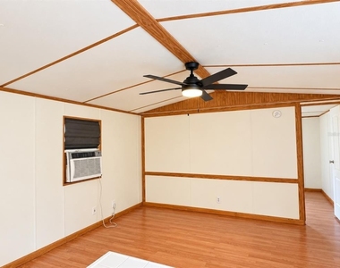 18100 Spangler Avenue - Photo Thumbnail 15