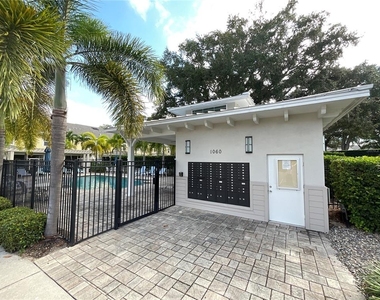 1104 Coral Lane - Photo Thumbnail 22