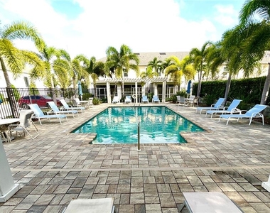 1104 Coral Lane - Photo Thumbnail 1