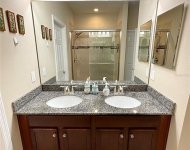1104 Coral Lane - Photo Thumbnail 10