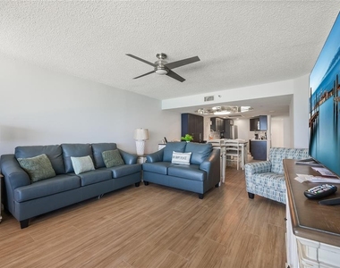 1310 Gulf Boulevard - Photo Thumbnail 11