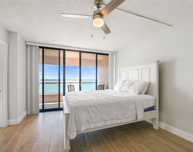 1310 Gulf Boulevard - Photo Thumbnail 19