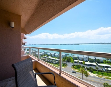 1310 Gulf Boulevard - Photo Thumbnail 25