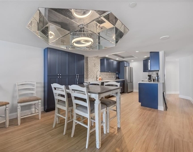 1310 Gulf Boulevard - Photo Thumbnail 9