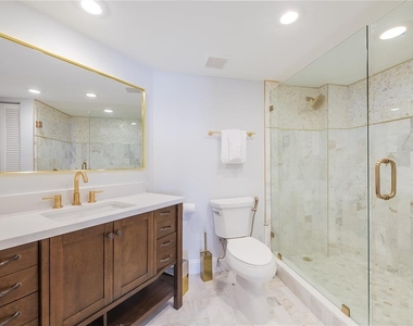1310 Gulf Boulevard - Photo Thumbnail 18
