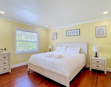 8261 Malvern Circle - Photo Thumbnail 21