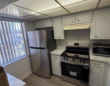 4201 Hampton Drive - Photo Thumbnail 1