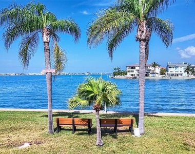 6025 Shore Boulevard S - Photo Thumbnail 21
