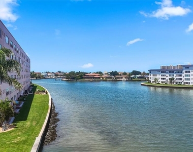 6025 Shore Boulevard S - Photo Thumbnail 30