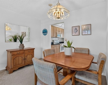 6025 Shore Boulevard S - Photo Thumbnail 5