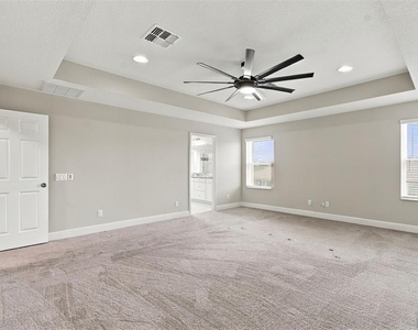 16159 Monterey Greens Circle - Photo Thumbnail 46