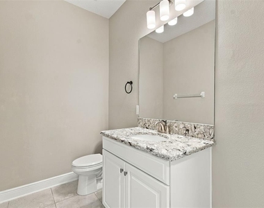 16159 Monterey Greens Circle - Photo Thumbnail 15