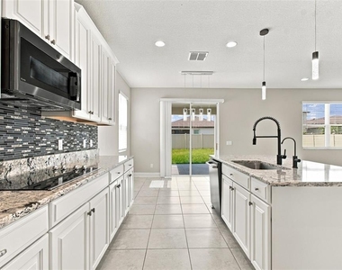 16159 Monterey Greens Circle - Photo Thumbnail 27