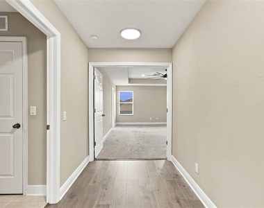 16159 Monterey Greens Circle - Photo Thumbnail 40