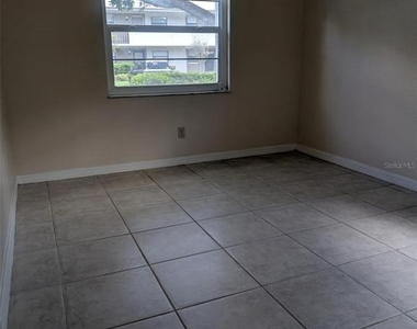 3044 Eastland Boulevard - Photo Thumbnail 9