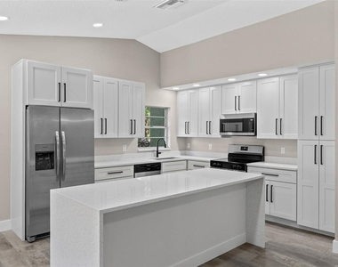 910 Whisler Court - Photo Thumbnail 25
