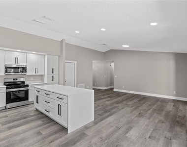 910 Whisler Court - Photo Thumbnail 26