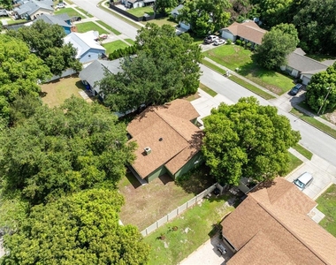 910 Whisler Court - Photo Thumbnail 6