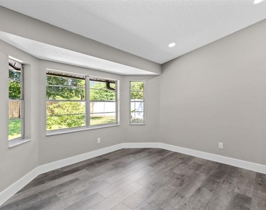 910 Whisler Court - Photo Thumbnail 29