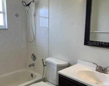 306 Clermont Drive - Photo Thumbnail 13