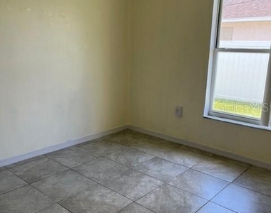 306 Clermont Drive - Photo Thumbnail 16