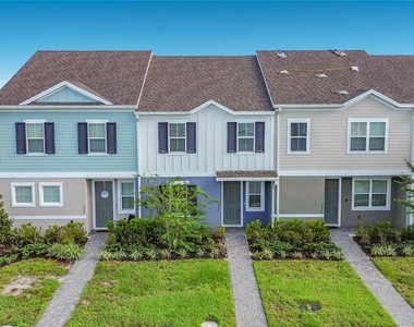 1232 Stockwell Avenue - Photo Thumbnail 3