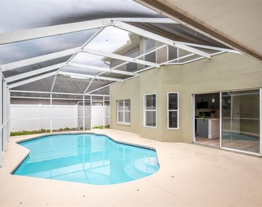 10224 Merrimac Manor Drive - Photo Thumbnail 34