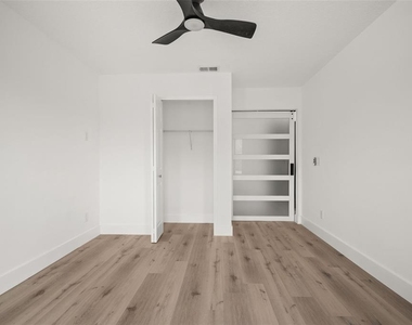 10224 Merrimac Manor Drive - Photo Thumbnail 26