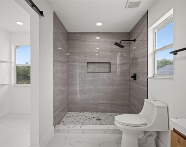 10224 Merrimac Manor Drive - Photo Thumbnail 29