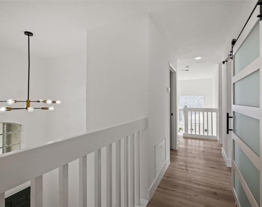 10224 Merrimac Manor Drive - Photo Thumbnail 24