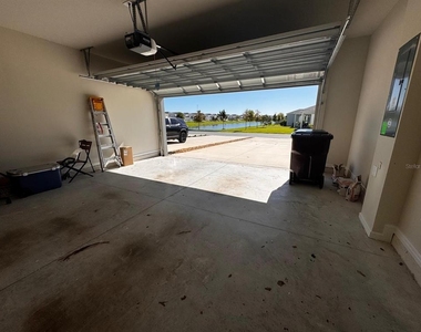 2031 Tohoqua Boulevard - Photo Thumbnail 16