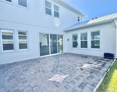 9725 Neruda Street - Photo Thumbnail 54