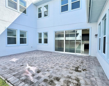 9725 Neruda Street - Photo Thumbnail 52