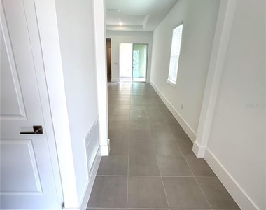 12615 Clear Sapphire Drive - Photo Thumbnail 4