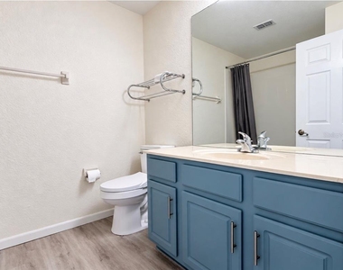 6128 Froggatt Street - Photo Thumbnail 8