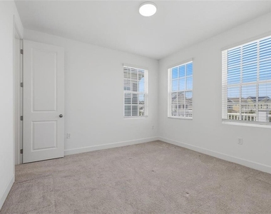 7410 Barrier Cove Way - Photo Thumbnail 22