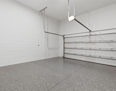7410 Barrier Cove Way - Photo Thumbnail 30