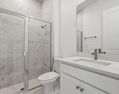 7410 Barrier Cove Way - Photo Thumbnail 28