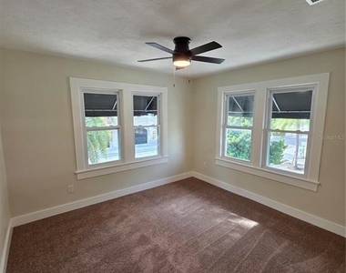 217 S Oak Avenue - Photo Thumbnail 12