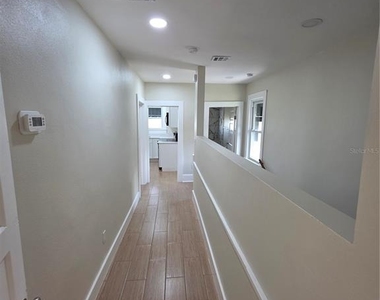 217 S Oak Avenue - Photo Thumbnail 10