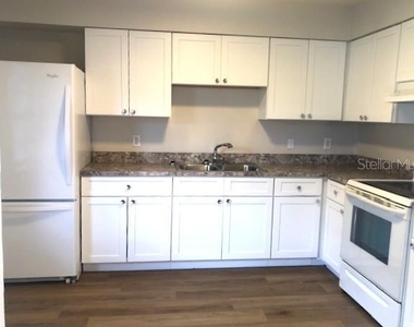 2419 Cedar Avenue - Photo Thumbnail 3