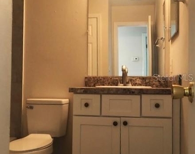 2419 Cedar Avenue - Photo Thumbnail 6