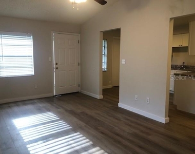 2419 Cedar Avenue - Photo Thumbnail 1