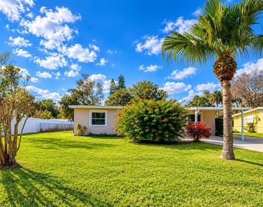 144 Ellison Avenue - Photo Thumbnail 2